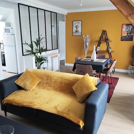 "Un Air De Jazz" Appartement T2 En Plein Centre-Ville Renove Coutances Exterior foto